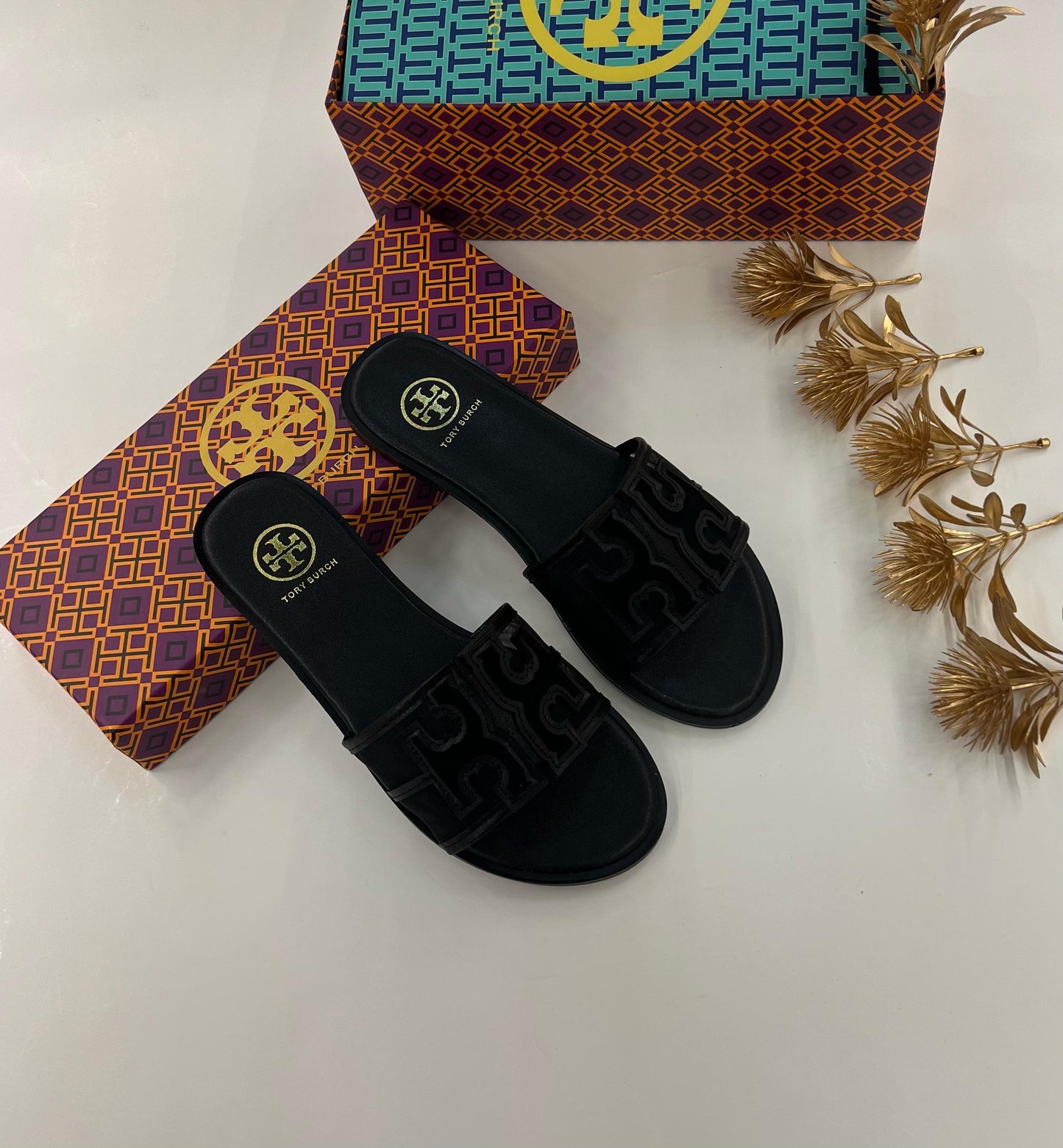 ladies sandals 150 AED - 180 AED