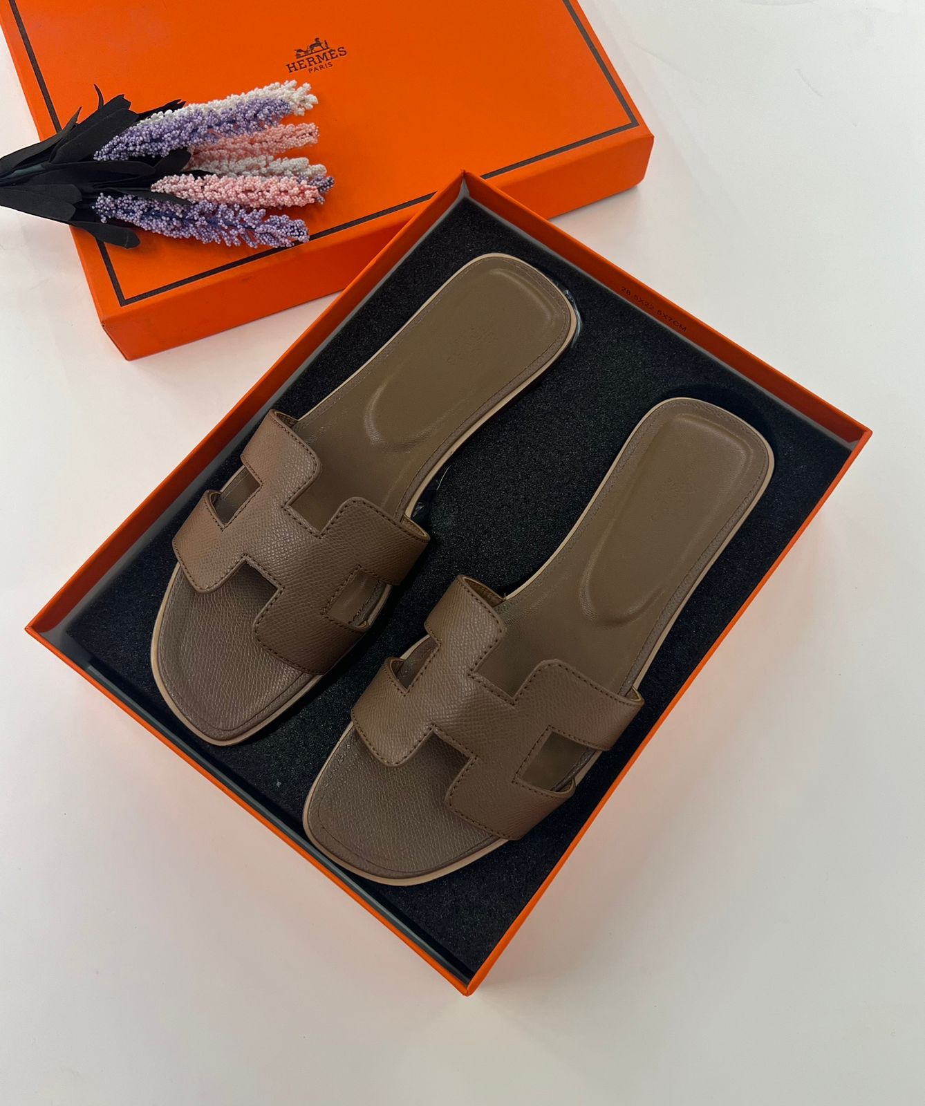 ladies sandals 150 AED - 180 AED