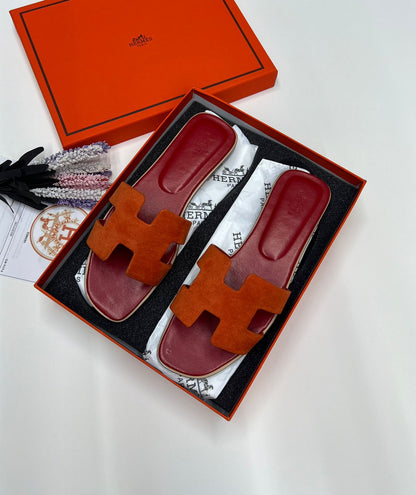 ladies sandals 150 AED - 180 AED