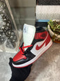 AJ1 Sneaker